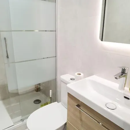 Lägenhet 176 2 Joined New Deco 200m To Park La *