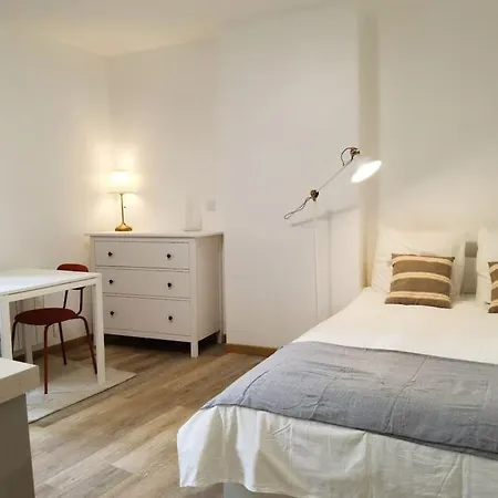 176 2 Joined New Deco 200m To Park La פריז